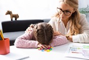 Mieux accompagner l’enfant en crise (5-12 ans) – Pour les parents